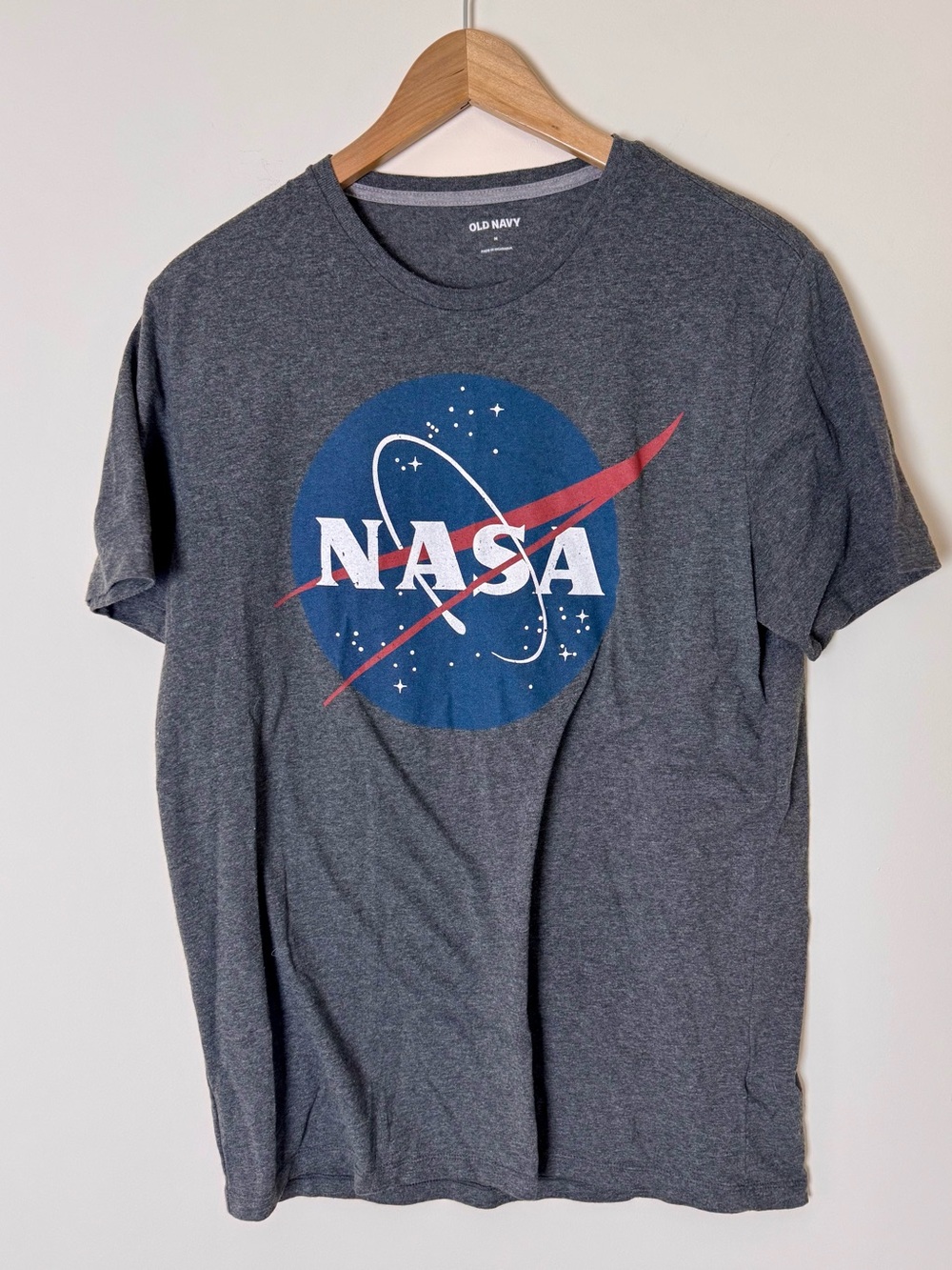 Old Navy Gray Short Sleeve NASA Tee Size M